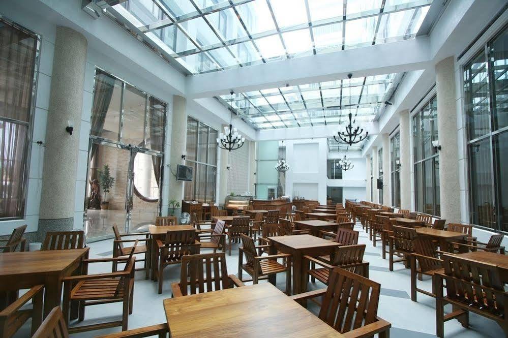 فندق يينتاي ماغونغ المظهر الخارجي الصورة